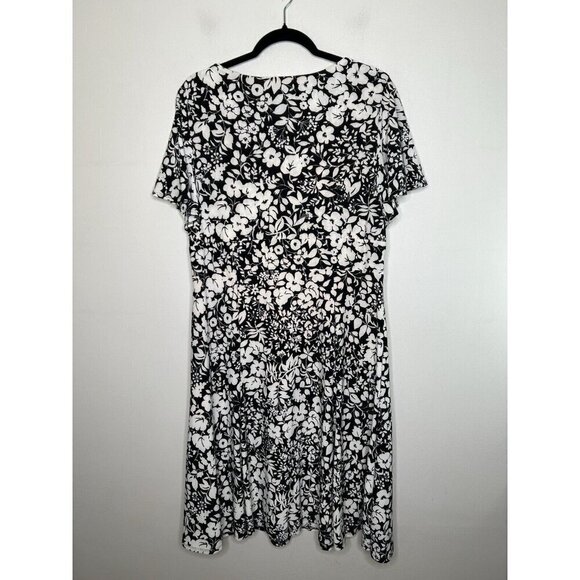 Chaps Woman Black Empire Waist  Fit & Flare Stretch Dress Short Sleeve Size XL - Picture 6 of 11